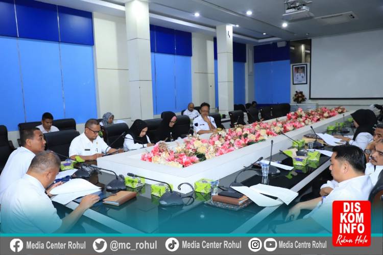 Asisten I Pemkab Rohul Pimpin Rapat Persiapan Pelantikan DHC 45