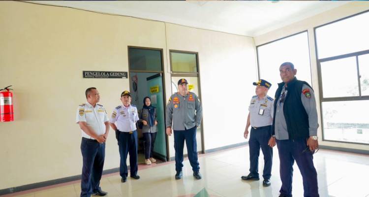 Pastikan Pelayanan Aman dan Tertib, Kadishub Bengkalis Tinjau Pelabuhan BSL