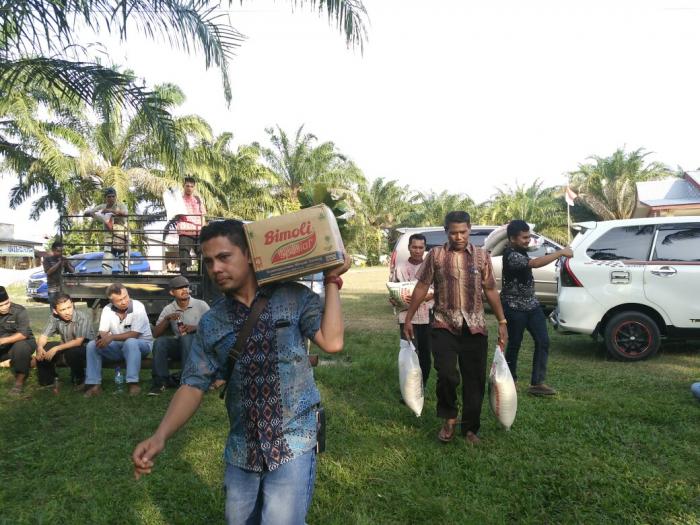 Tuan Rumah HPN Riau 2017, PWI Dumai Serahkan Bantuan Panti Asuhan