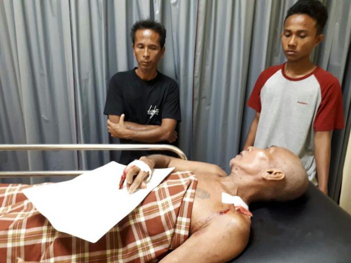 Biadab, Seorang Anak Di Kampar Bacok Ayah Kandung