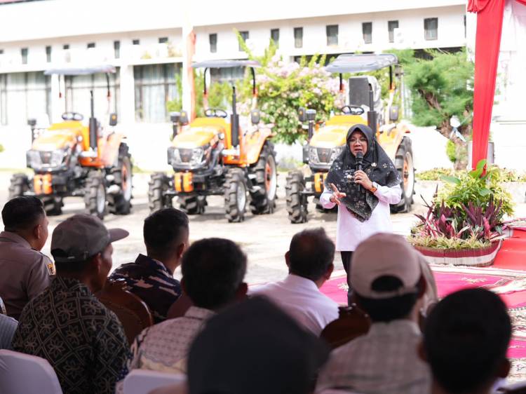 Siak Terima 20 Traktor dari Kementan, Dorong Modernisasi Pertanian dan Produktivitas Petani