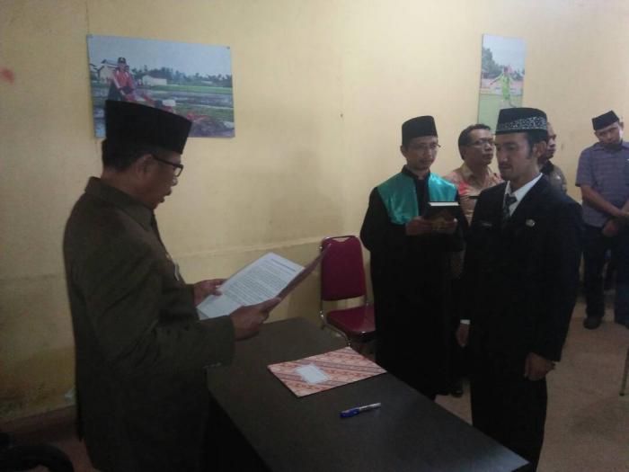 Kadis Diskominfo Inhil Lantik Kasi Hubungan Media