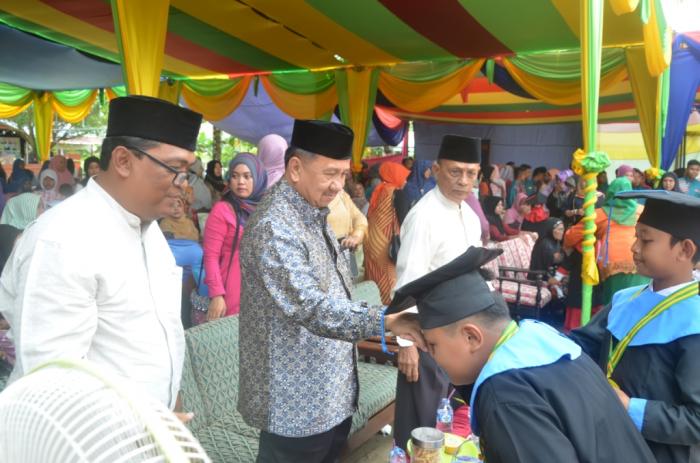 Wabup Inhil Himbau Orang Tua Terus Awasi Pergaulan Anak