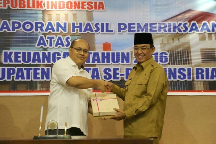Raih Opini WTP BPK Riau, HM Wardan: Kado Milad Inhil Ke 52