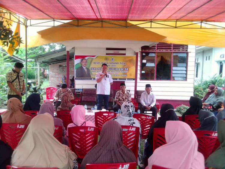 Legislator Meranti Iskandar Budiman Serap Aspirasi Warga Alahair Timur