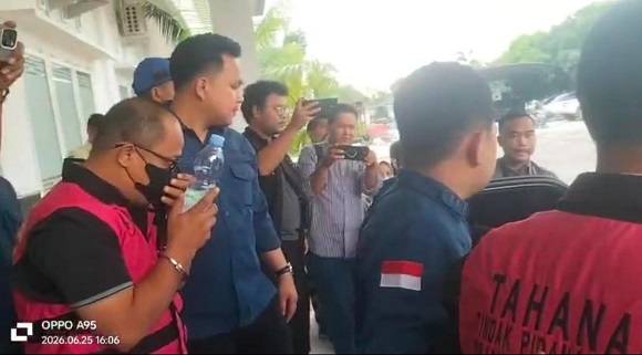 Kejari Siak Bongkar Dugaan Pemerasan Fee Proyek, 3 Pejabat UKPBJ Jadi Tersangka