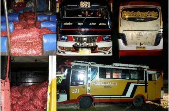 Dua Angkutan Umum Terjaring Razia Membawa Bawang Ilegal di Dumai 