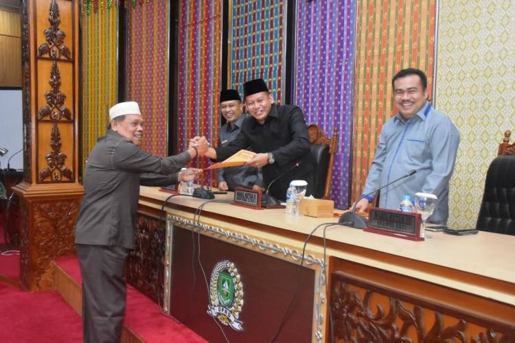 DPRD Bengkalis Gelar Paripurna Penyampaian Pandangan Umum Fraksi 3 Ranperda