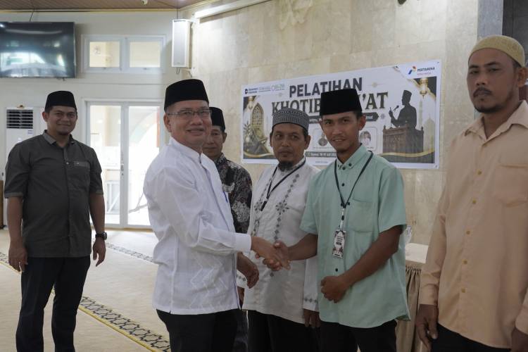 Dukung Pembinaan Umat, BAZMA Pertamina Dumai Latih 50 Khatib Jumat