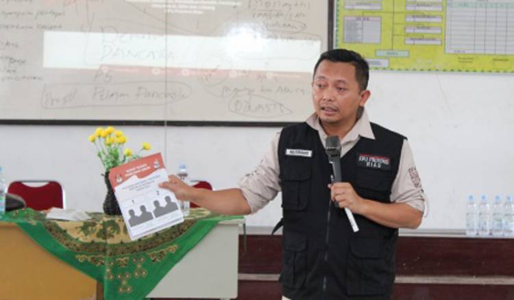 KPU Riau Sosialisasikan Pemilu ke SLTA se-Pekanbaru