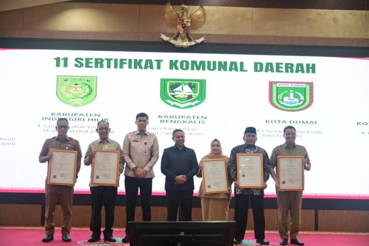 Bupati Kasmarni Terima Sertifikat Kekayaan Intelektual Komunal untuk Budaya Bengkalis