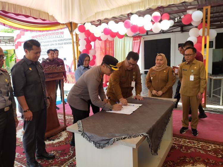 Bupati Kasmarni Resmikan Ruang Rawat Inap Khusus Tahanan di RSUD Bengkalis