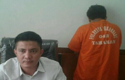 Ngaku Untuk Bayar Hutang, Pegawai BKD Riau Janjikan 70 Orang Honorer 