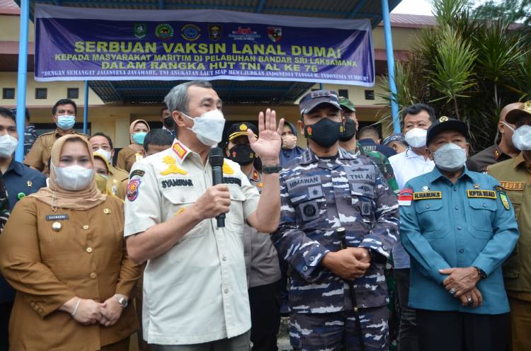 HUT TNI AL Ke-76 Lanal Dumai Gelar Vaksin Covid-19 di Pulau Terluar Provinsi Riau