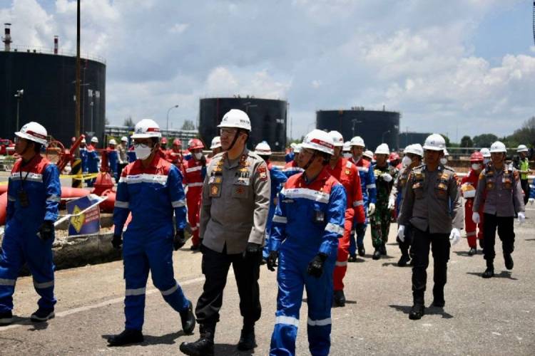 Polisi Tetapkan Dua Tersangka Ledakan Kilang Pertamina Dumai