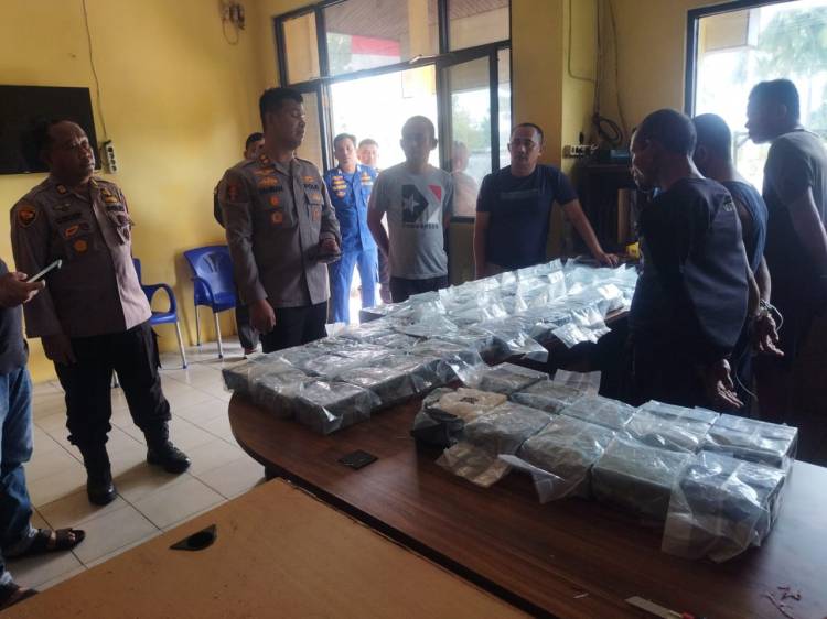 Jalur Laut Malaysia-Bengkalis Dibongkar, 65 Paket Diduga Sabu Diamankan