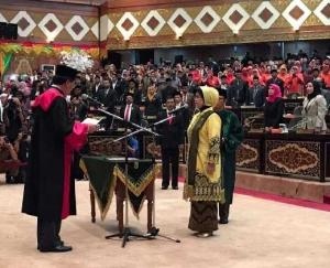 Resmi Dilantik,  Septina Primawati Pimpin DPRD Riau 