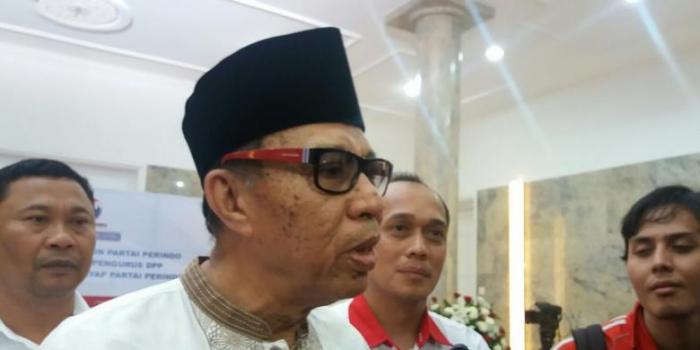 Syarwan Hamid Kritik Gubernur Riau Andi Rachman 