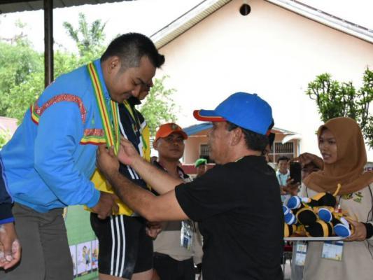 Atlit Angkat Besi Bengkalis Sumbang 8 Emas