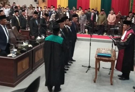 Empat Pimpinan DPRD Pekanbaru Sah Dilantik