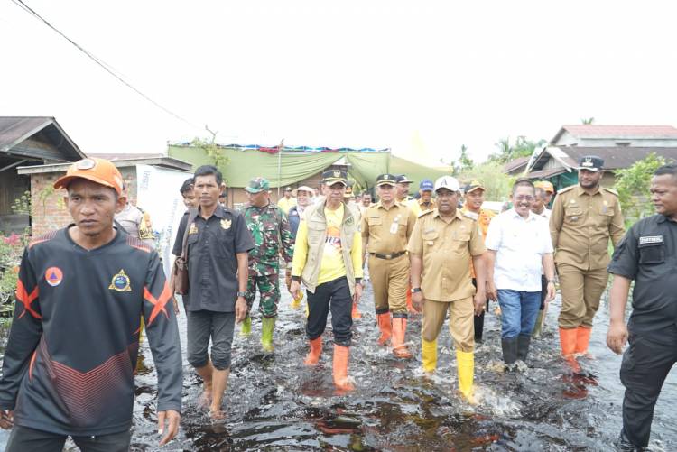 Bupati Tetapkan Status Rokan Hilir Darurat Siaga Banjir 2023