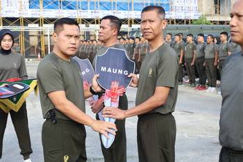Pangdam XIX/Tuanku Tambusai Serahkan Kendaraan Dinas untuk Satuan Jajaran