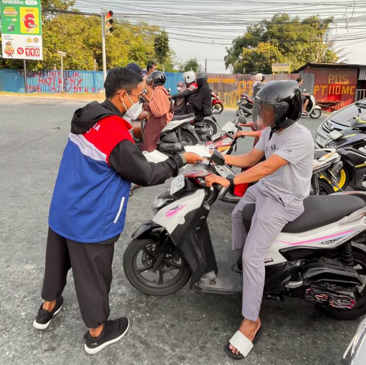 Kilang Dumai Salurkan 1.090 Masker KN95 untuk Warga Terdampak Karhutla di Balikpapan