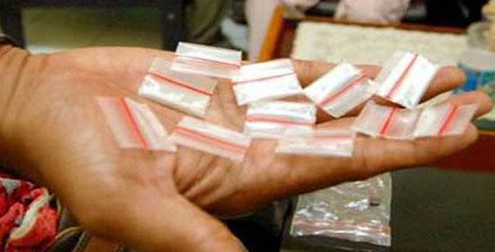 Jemput Paket Narkotika, Warga Inhu Diciduk Polisi