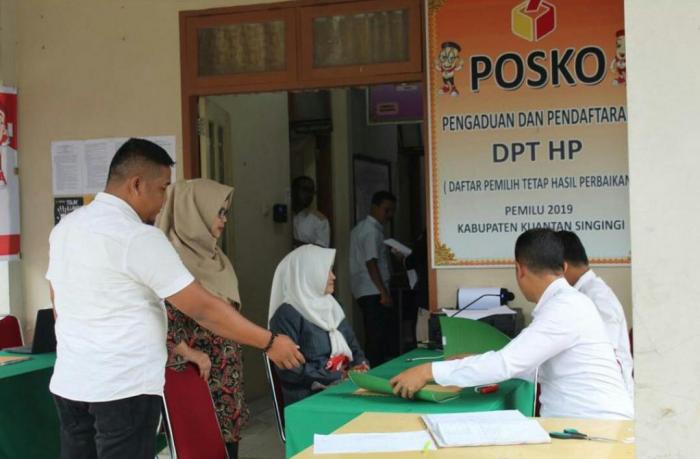Hari Pertama Dibuka, Bawaslu Kuansing Terima 22 Berkas Pendaftar Panwascam