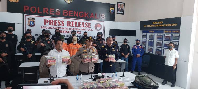 Tim Gabungan Gagalkan Penyeludupan 30 Kg Sabu di Bengkalis