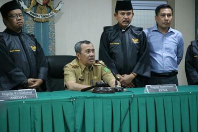 Gubernur Riau Resmikan Gedung Komisi Informasi