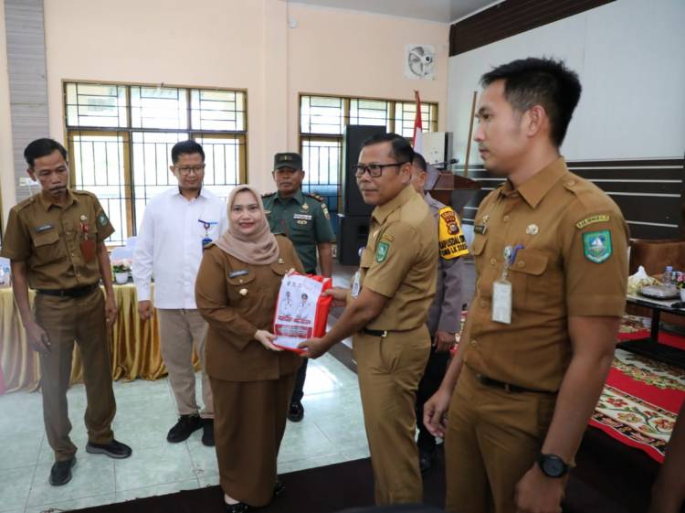 Bupati Bengkalis Launching Pasar Murah Tahap II, Serahkan 148.500 Paket Sembako